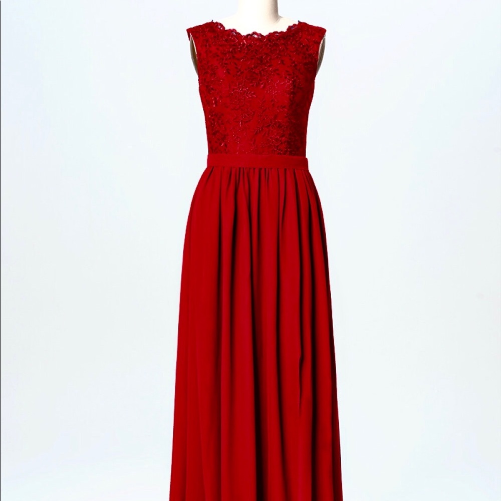 Beautiful Burgundy Bridesmaid/Formal dress
